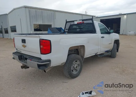 2016 Chevrolet Silverado 2500Hd Wt z USA, uszkodzony, nr VIN 1GC0CUEG4GZ253641